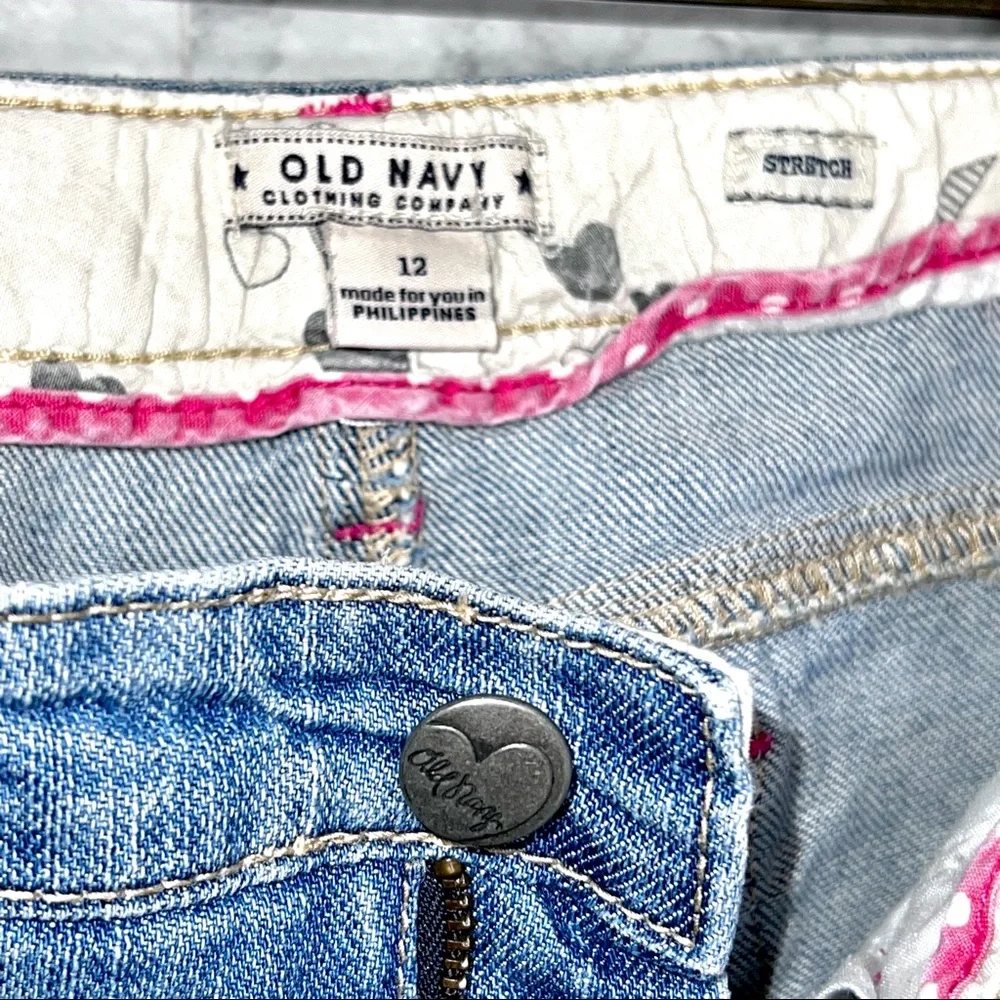 Old Navy Y2K Girls 12 Light Wash Embroider Denim Capris Stretch Adjustable Waist - Picture 8 of 11